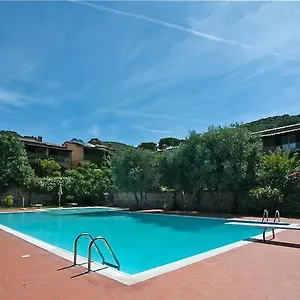 ** Aparthotel Nisportino Domus Italien